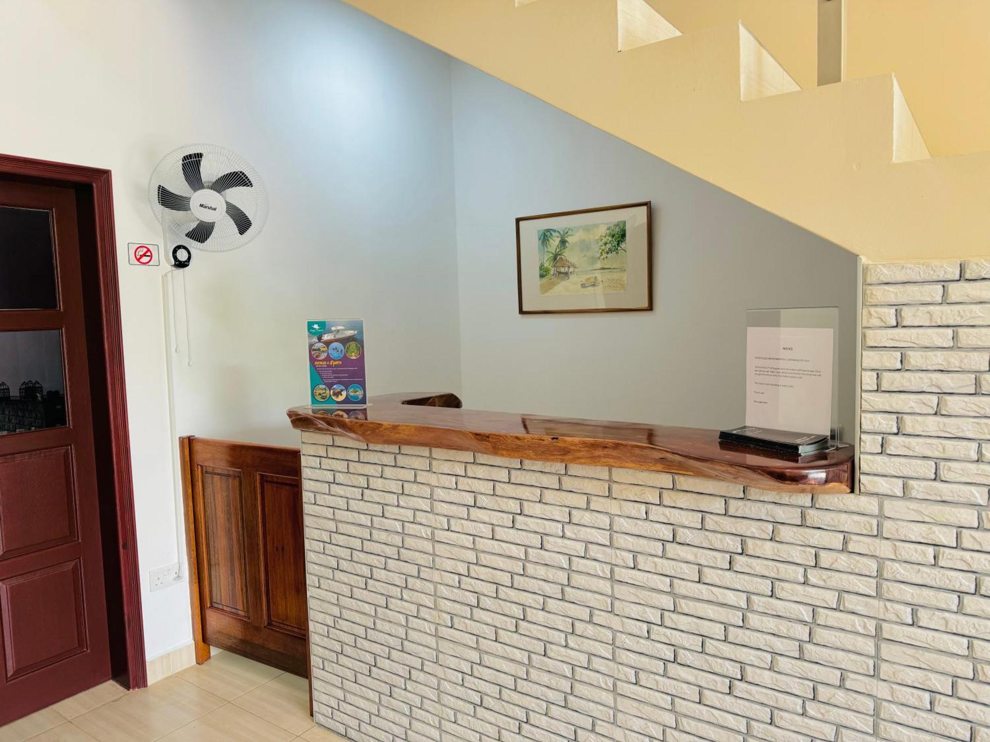 Bijoutier Apartments Гранд-Анс Экстерьер фото