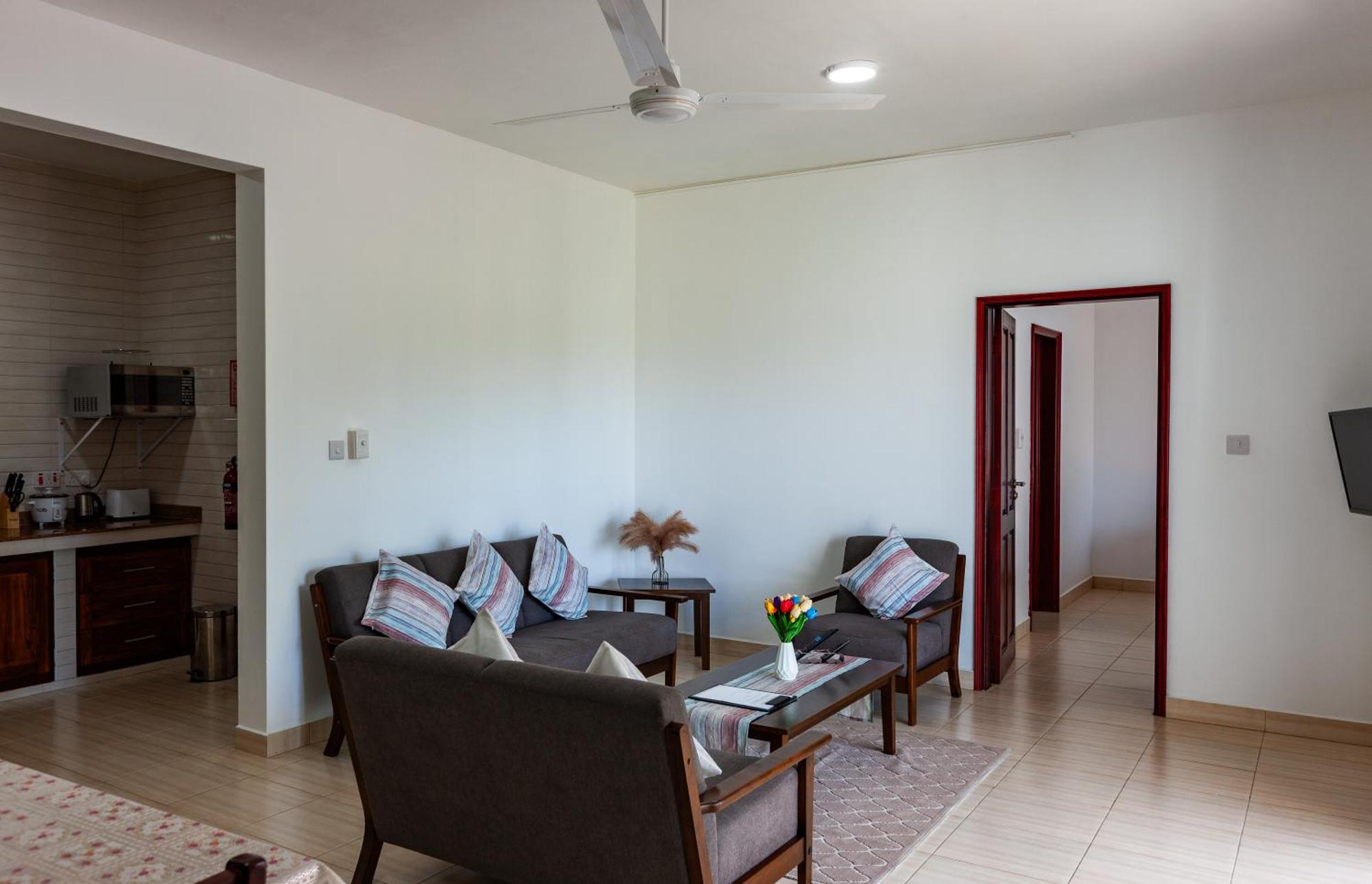 Bijoutier Apartments Гранд-Анс Экстерьер фото